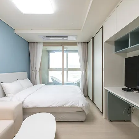 The November Stay In Landmark Incheon Exterior photo