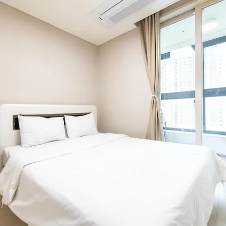 The November Stay In Landmark Incheon Exterior photo