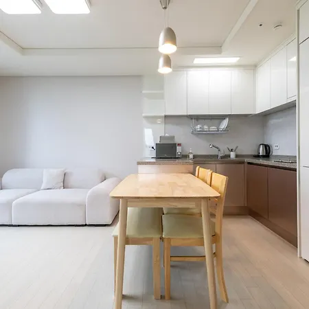 The November Stay In Landmark Incheon Exterior photo