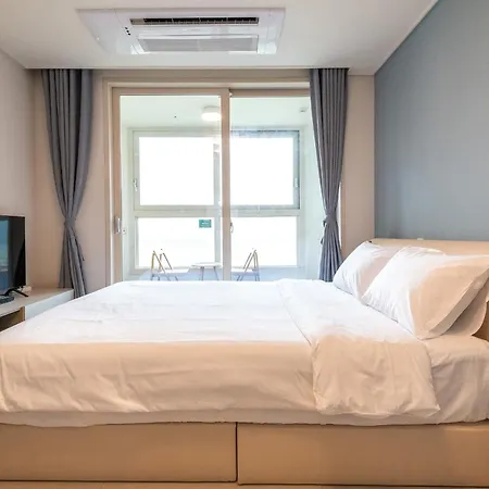 The November Stay In Landmark Incheon Exterior photo