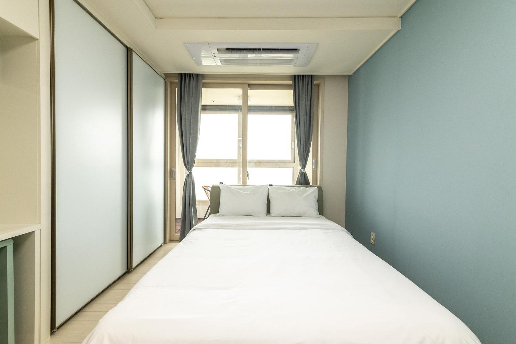 The November In Landmark Aparthotel